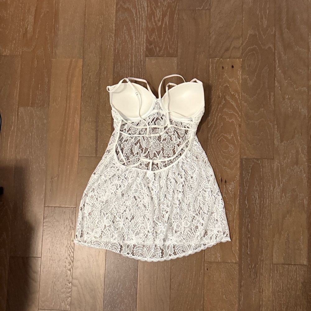 Seductive Wear Lace Chemise with Jewel Accent - Picture 5 of 8